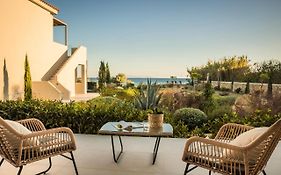 Ammos Suite-Grand Blue Beach Residence